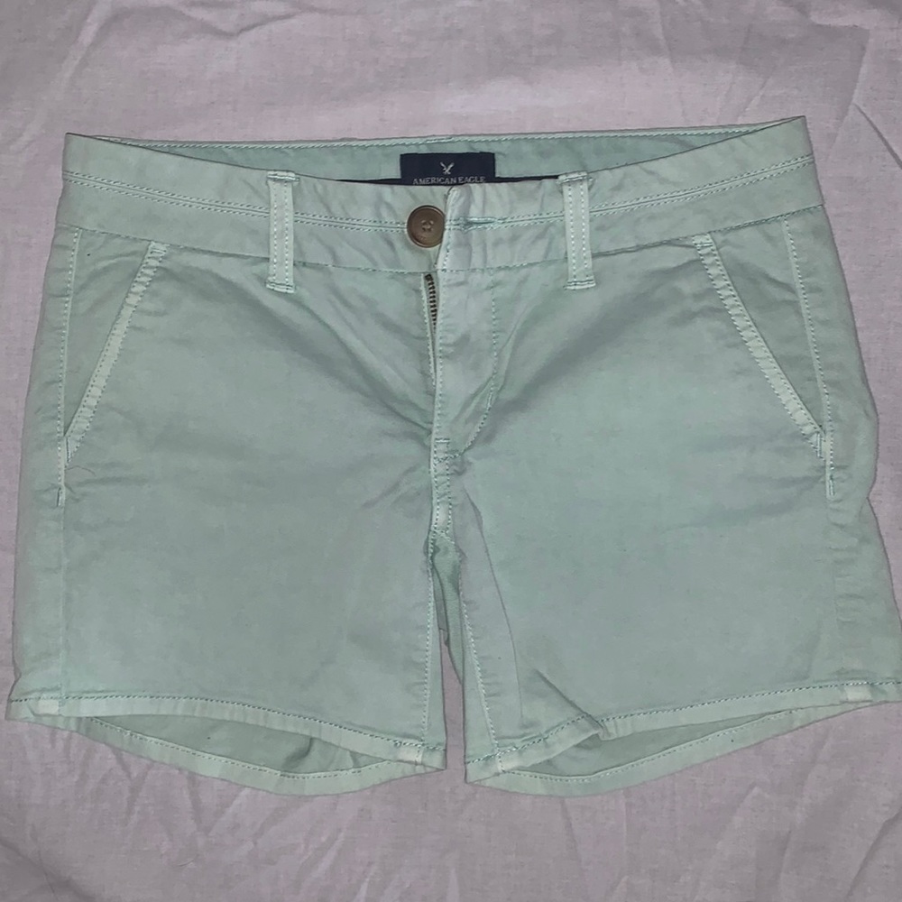 ☀️ American Eagle Women’s Mint Shorts